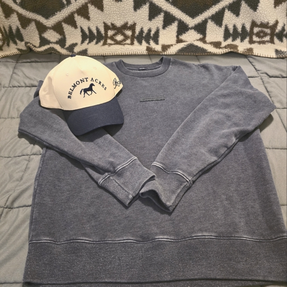Abercombie and Fitch relaxed crewneck